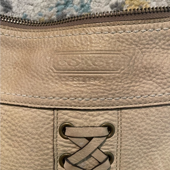 Coach Shoulder Purse - Picture 7 of 9